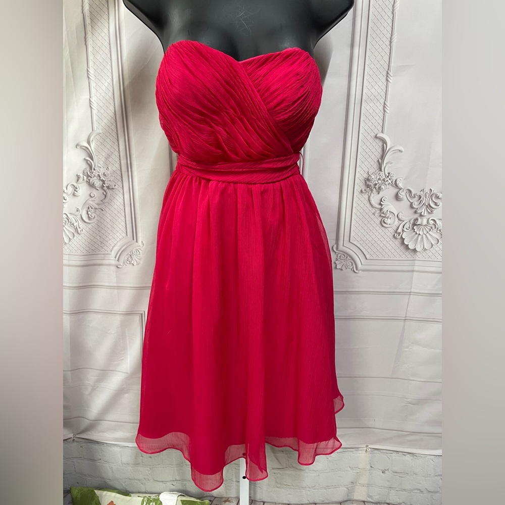 Love Lane Fuchsia Strapless Padded Bra Tie Waist Size 4 Dress Barbiecore